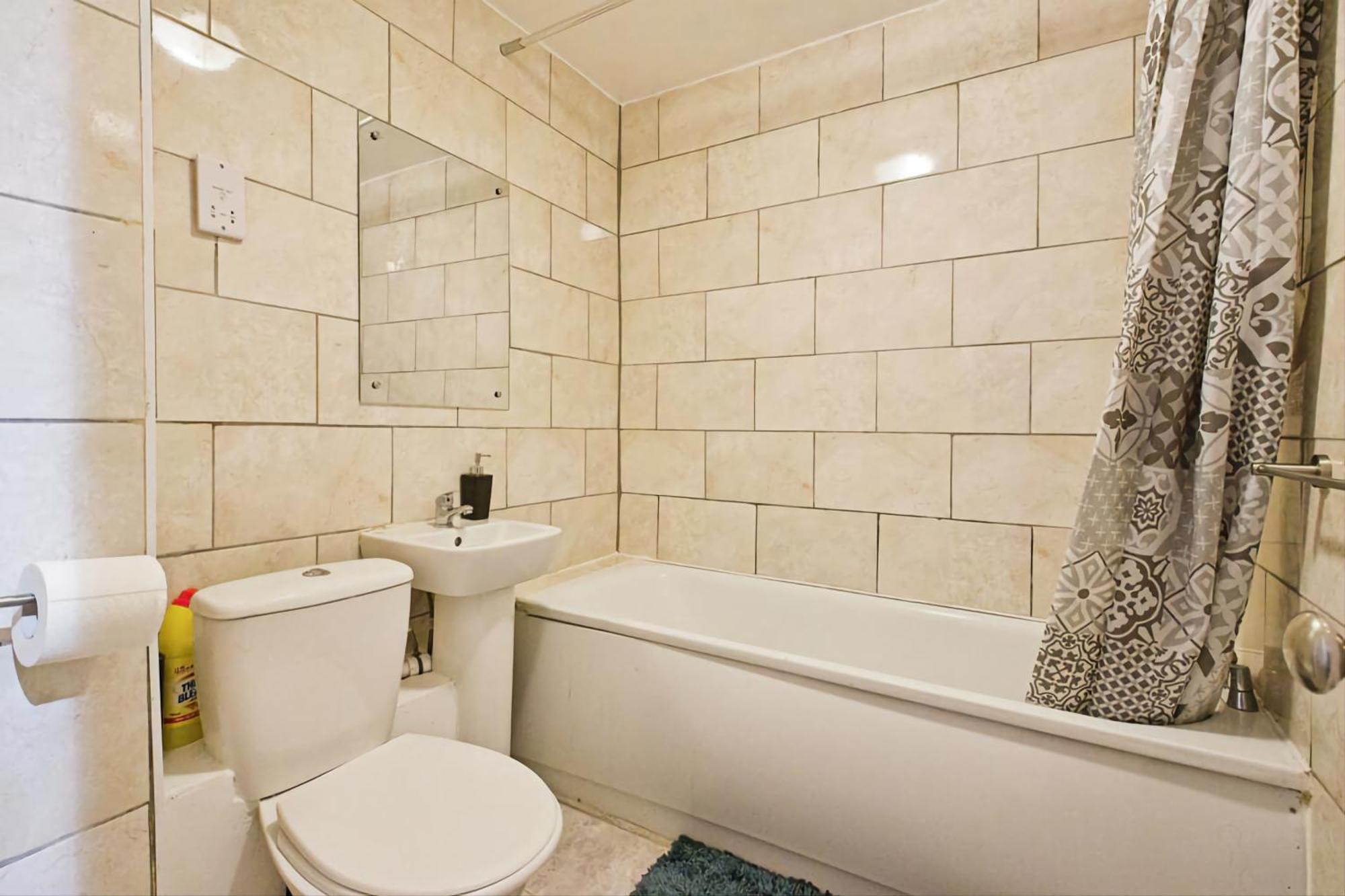 Manor Place Apartment Thamesmead Thamesmead  Екстериор снимка